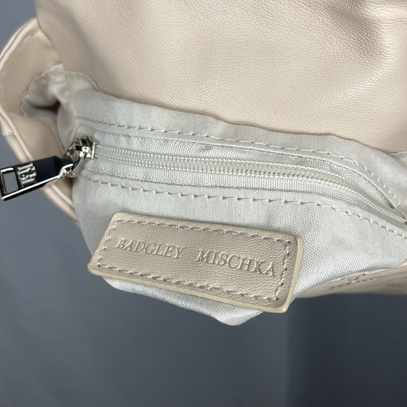 Badgley Mischka Vegan Leather Cream Beige Pearl - Picture 3 of 8